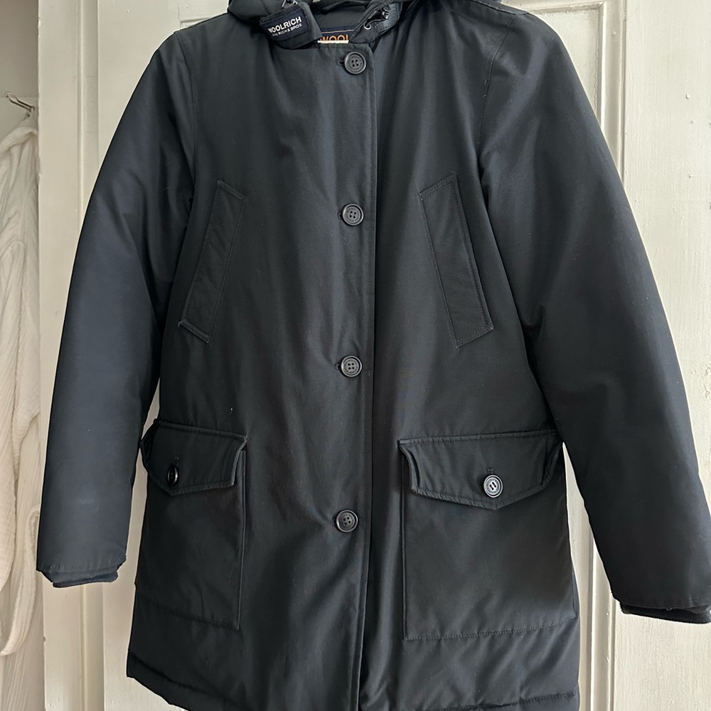 Woolrich Black Hooded Jacket - Perfect condition